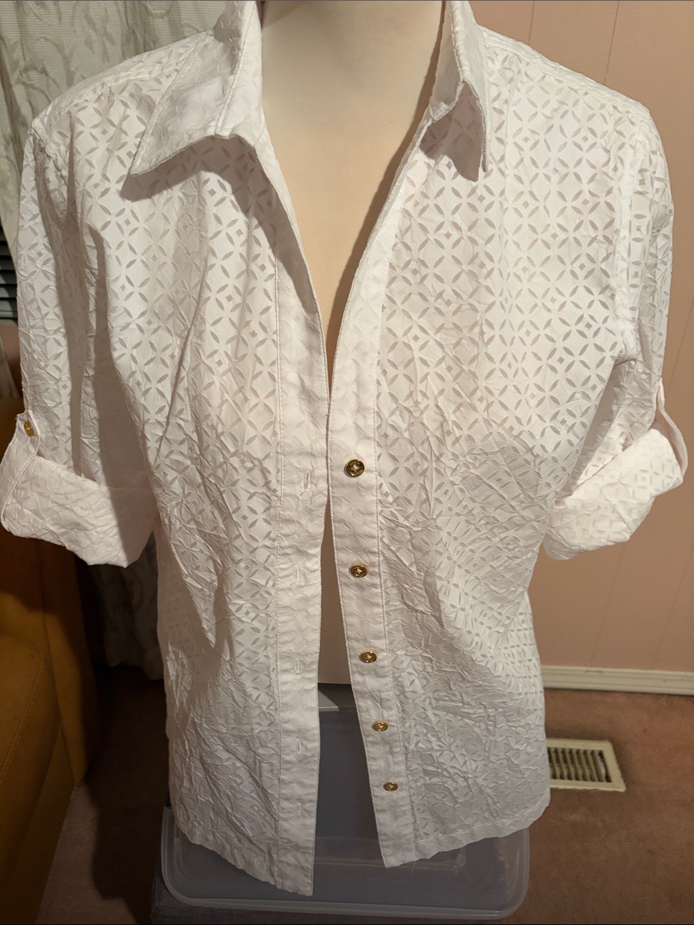 Jones New York white  buttoned shirt beautiful design wear it as shirt or over
